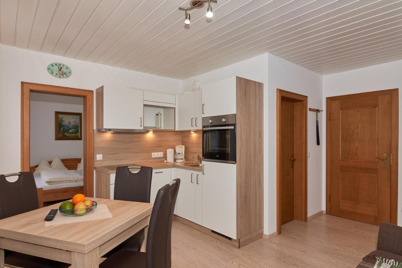 Dangl Gbr, Gaestehaus Sonnenhof - Inkl. Chiemgau Karte Bergen  Kamer foto